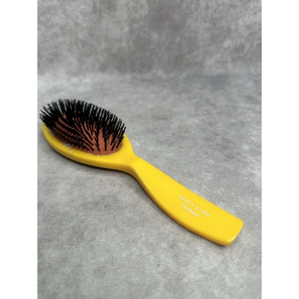 Rare Vintage‎ Marvy Hair Brush Hairbrush Yellow #1402